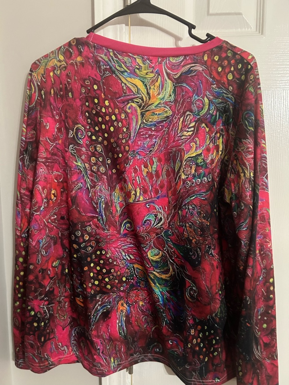 Women's Pink Multicolor Floral-Print Long Sleeve Top - Picture 2 of 4